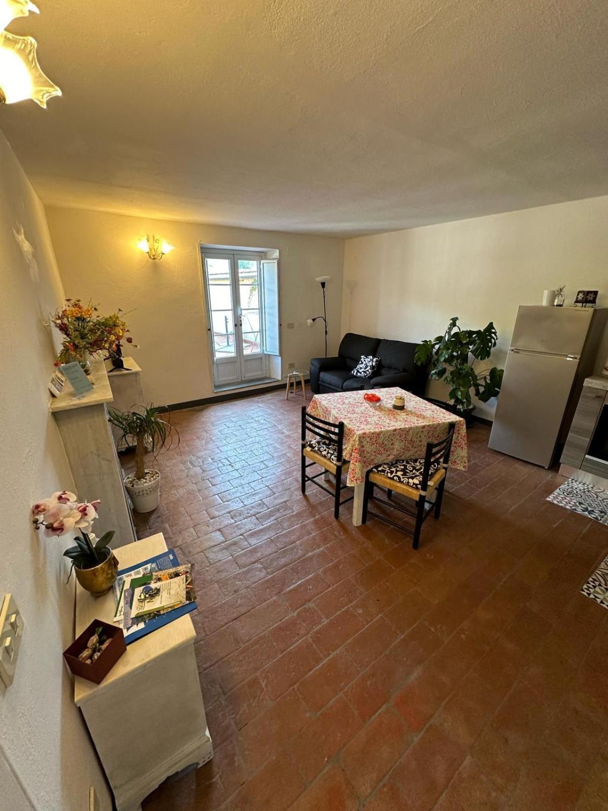 Casa Garibaldi Hotell Pontremoli Eksteriør bilde